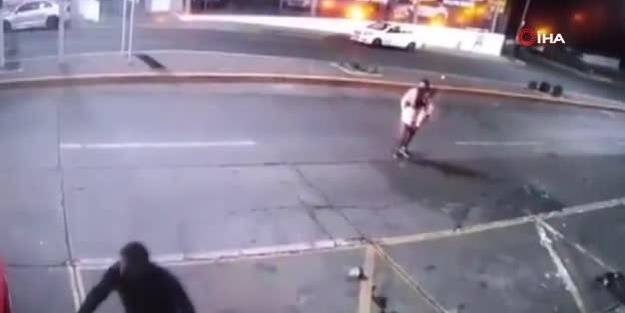 Meksika'da gece kulübüne silahlı saldırı! Çok sayıda ölü var