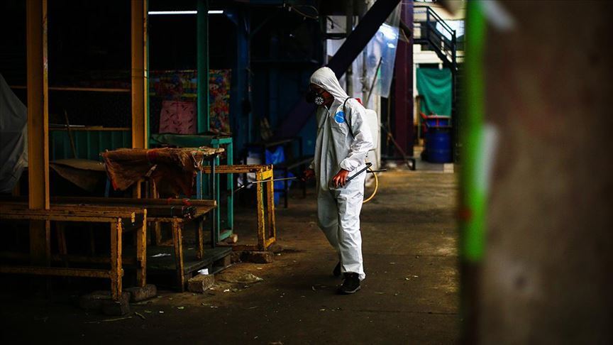 Meksika'da Kovid-19 nedeniyle son 24 saatte 447 kişi yaşamını yitirdi