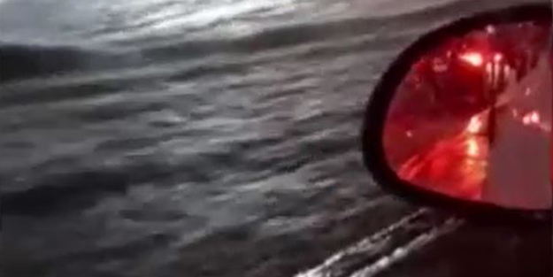 Sel hayatı felç etti! Sarı alarm verildi