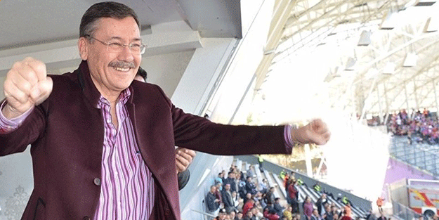 Melih Gökçek böyle sevindi