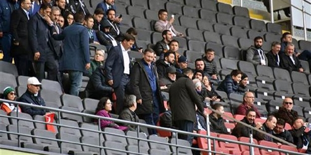 Melih Gökçek istifa eder etmez oraya gitti