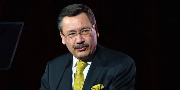 Melih Gökçek paylaştı: Yeni gördüm, helal olsun Muharrem İnce