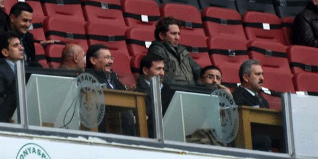 Melih Gökçek'in keyfi yerinde