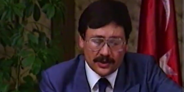 Melih Gökçek'ten CHP'li Mansur'a başkanlık dersi