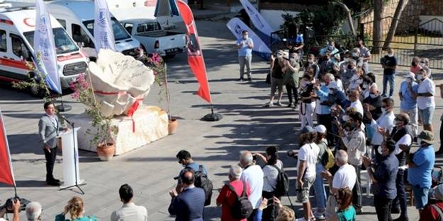 Melih Gökçek'ten CHP'ye 'heykel' tepkisi!