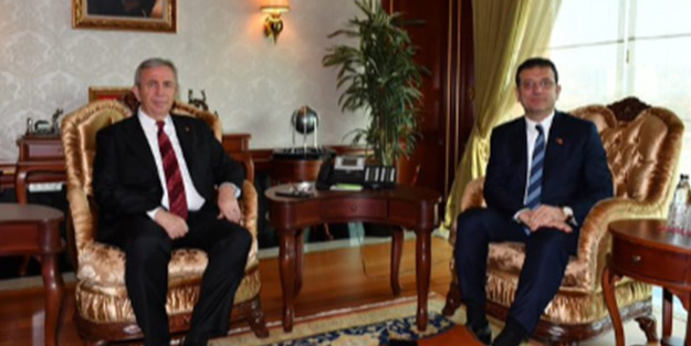 Melih Gökçek’ten Mansur Yavaş’a flaş sözler! ‘Beni senin gibi yapraklar değil…’