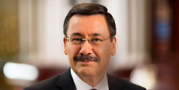 Melih Gökçek'ten Mehmet Özhaseki'ye destek açıklaması: Ayrılıkçı değilim