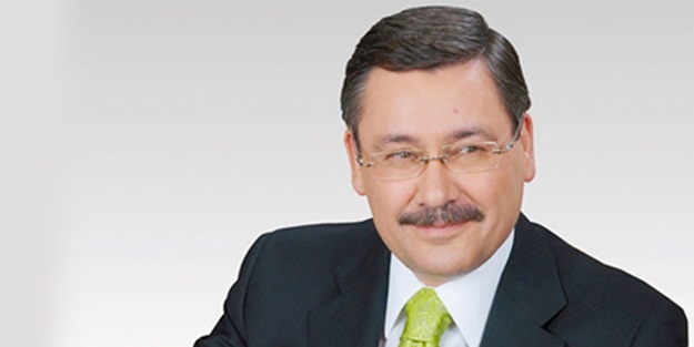 Gökçek'ten yeniakit.com.tr'ye büyük övgü