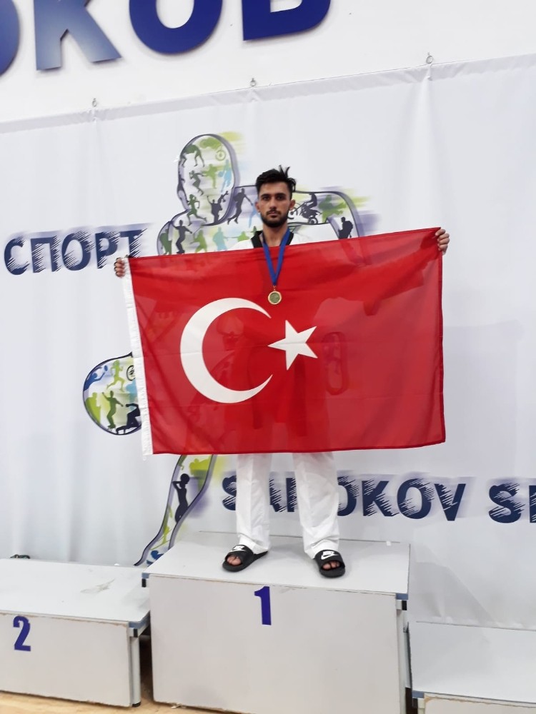 Melih Yılmaz Balkan şampiyonu oldu 