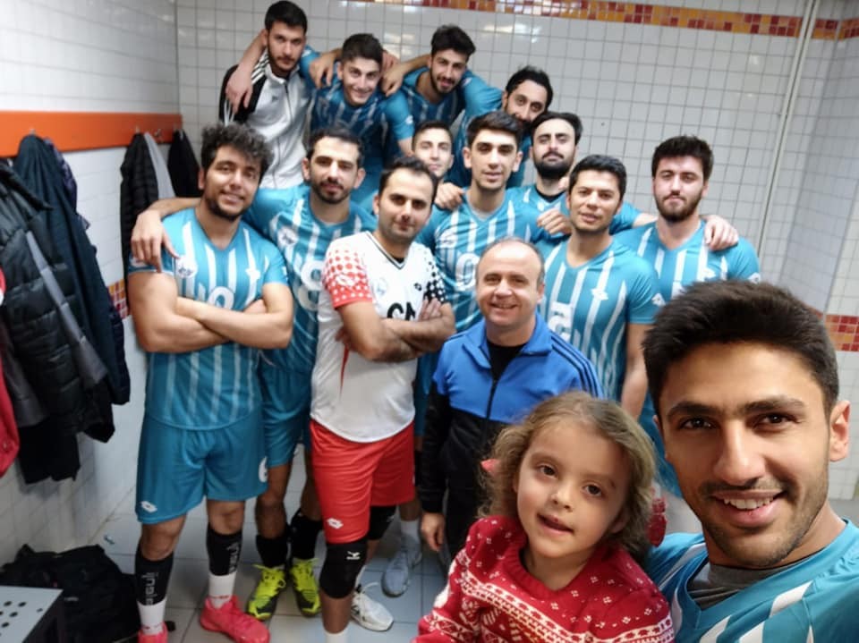 Melikgazi Belediyespor şampiyonluğa koşuyor 