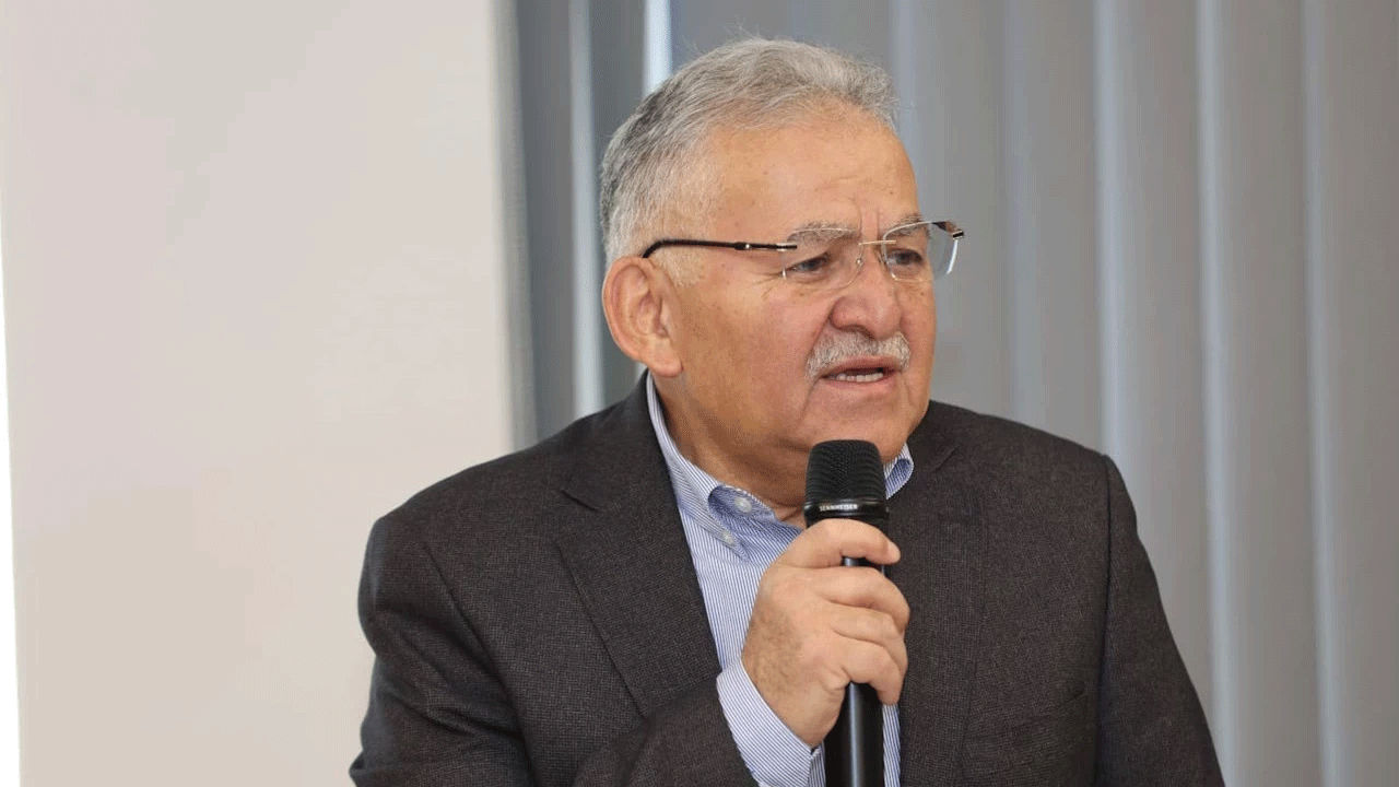 Memduh Büyükkılıç acı haberi duyurdu!