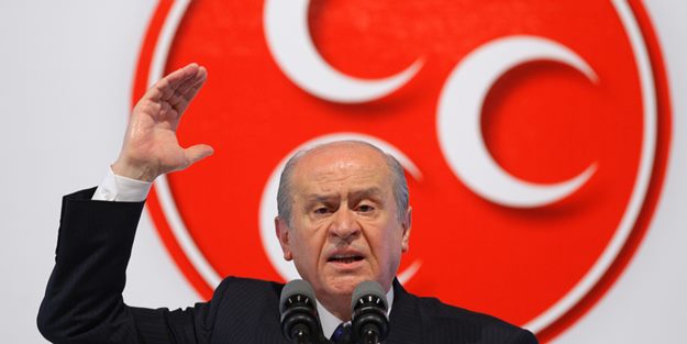 'Memleket meselelerinde elimizi taşın altından çekmiyoruz'