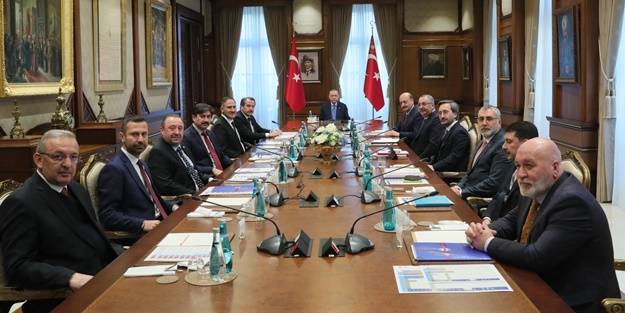 Memur-Sen'den Başkan Erdoğan'la görüşme sonrası ilk açıklama
