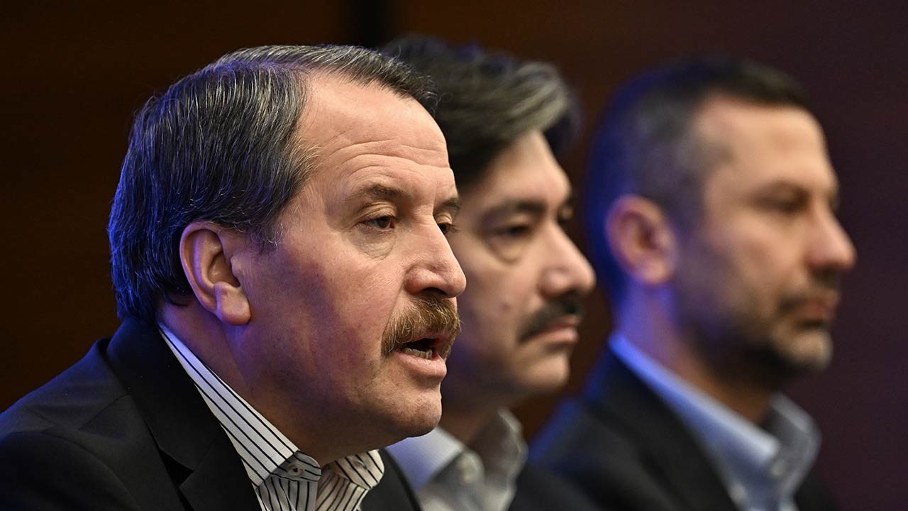 Memur-Sen’den ‘seyyanen zam’ çağrısı