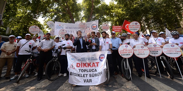 Memurlar, Hakları için Balıkesir’den Ankara’ya 800 kilometre pedal çevirdi