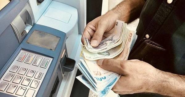 Memurlara bayram ikramiyesi var mı? Memurlara bayram ikramiyesi verilecek mi?
