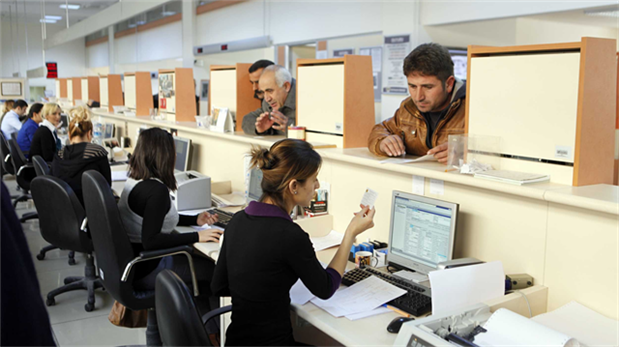 Memurların mesai saatleri değişiyor