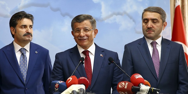 'Menderes' kıyaslaması cevap geldi! Bülent Turan Davutoğlu gerçeğini açıkladı