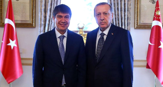 Menderes Türel sıraladığı 16 madde ile doların fişini çekti