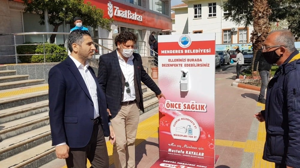 Menderes’te el dezenfekte üniteleri devrede 
