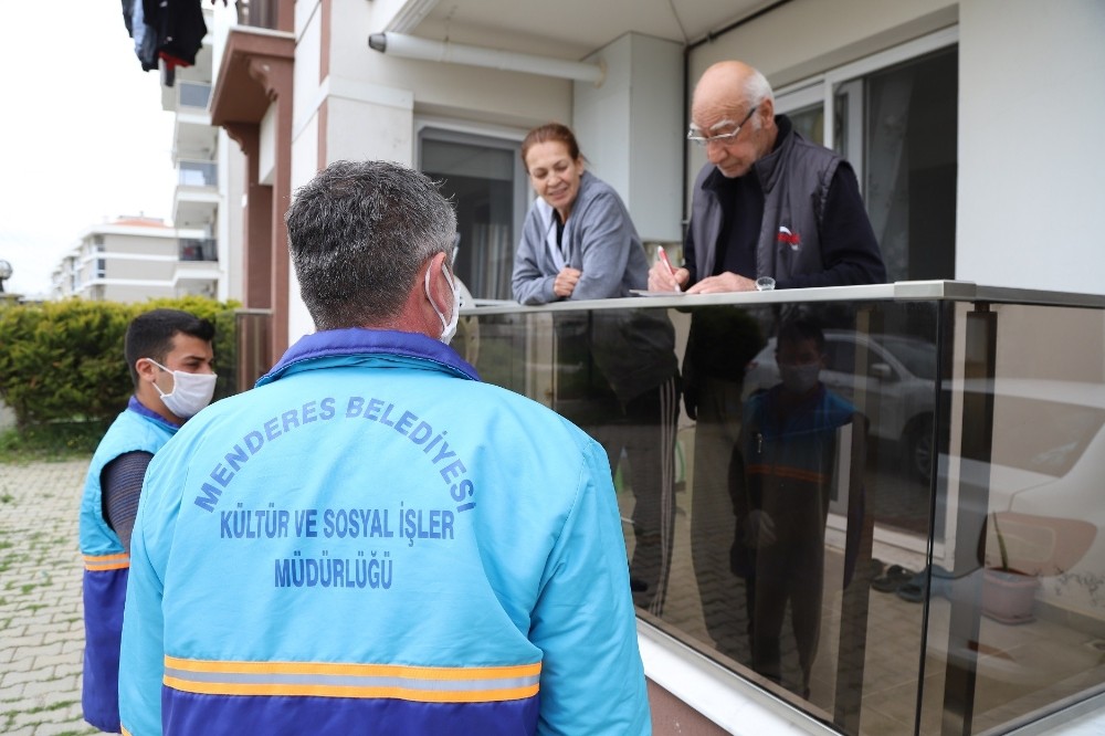 Menderes’te eve hizmet başladı 