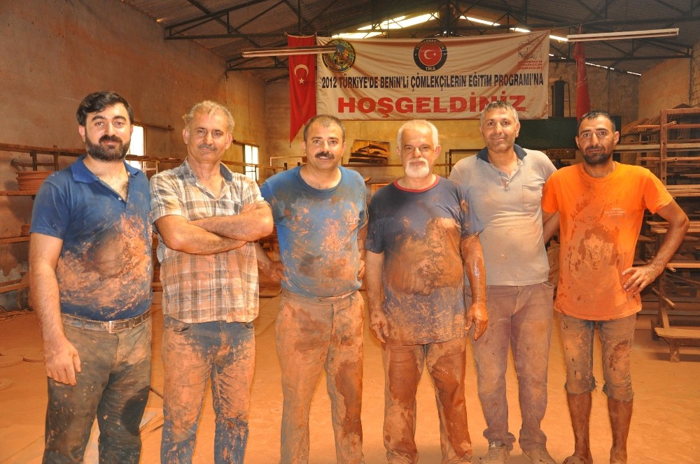 Menemenli Çömlek Ustaları İtalya’da Türkiye’yi Temsil Edecek 