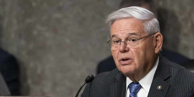 Menendez Türkiye'ye F-16'lar için tepki gösterdi: İtirazını sürdürüyor! ÖZGÜR-2 Projesinin imzalandığı açıklandı!