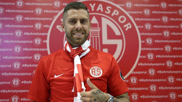 'Menez sakatlığını gizledi' iddiası