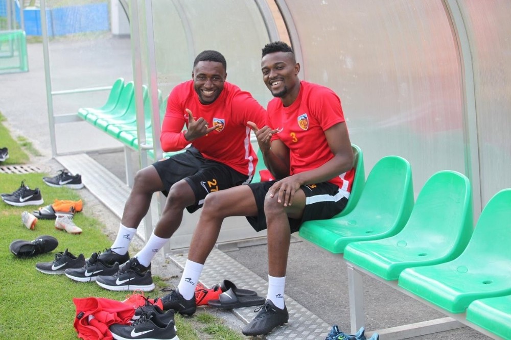 Mensah ve Dja ikilisi formayı kaptı 