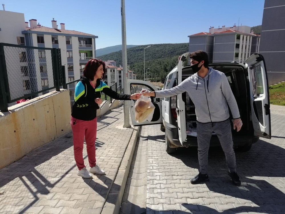 Menteşe’de fırınlar ekmek dağıtımına başladı 