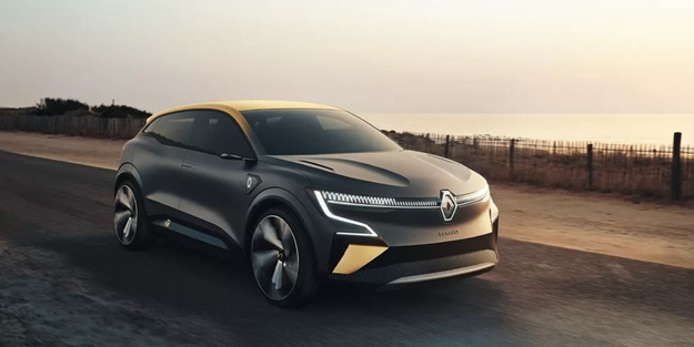 Merakla bekleniyordu! Elektrikli Megane görücüye çıktı