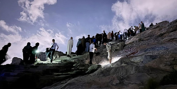 Merakla bekleniyordu! Umreye gidecekler dikkat!