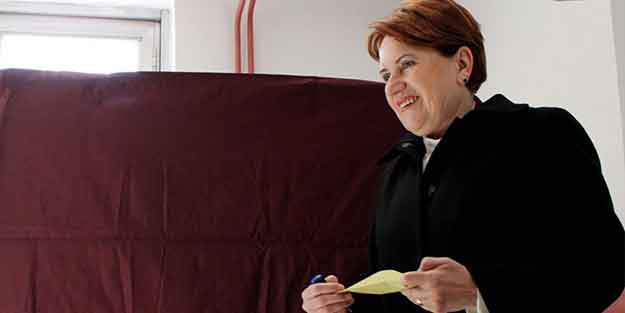 Meral Akşener oyunu verdi