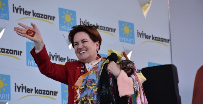Meral Akşener'den 1,5 liraya mazot sözü
