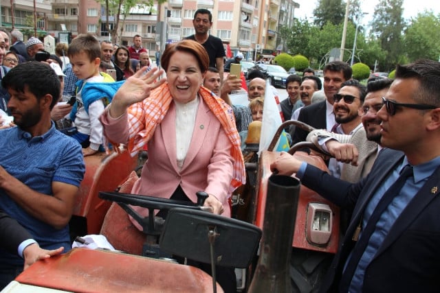 Meral Akşener'den 
