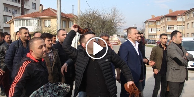 Meral Akşener’e protesto