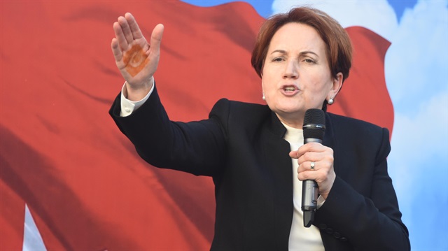 Meral Akşener'in avukatı dahil 30 kişi FETÖ'den tutuklandı