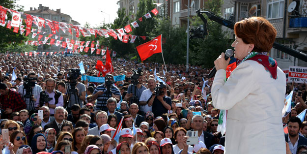 Akşener'in dili sürçtü, teröriste bakın ne dedi?