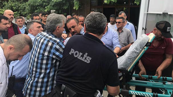 Meral Akşener'in mitinginde görevli polis kalp spazmı geçirdi