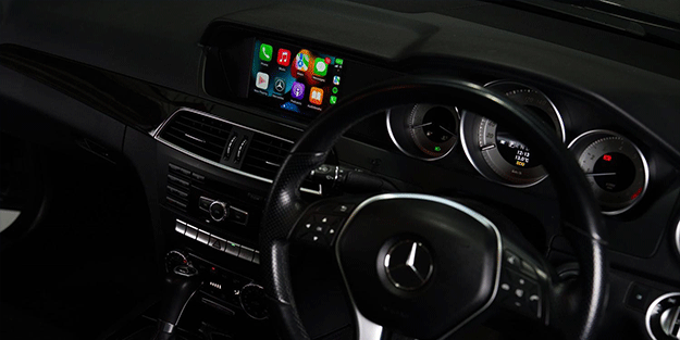 Mercedes, Apple CarPlay’den vazgeçiyor! Artık olmayacak…
