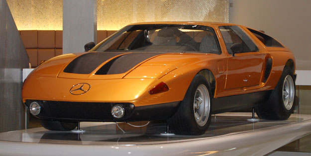 Mercedes-Benz’in efsane otomobili geri dönüyor