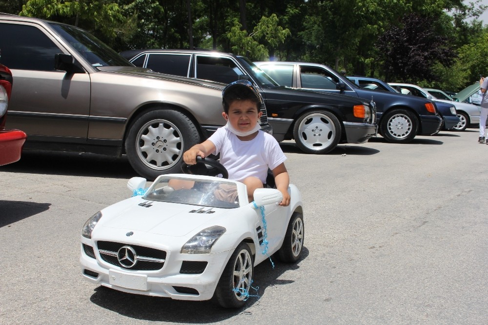 Mercedes tutkunları Isparta’da buluştu 