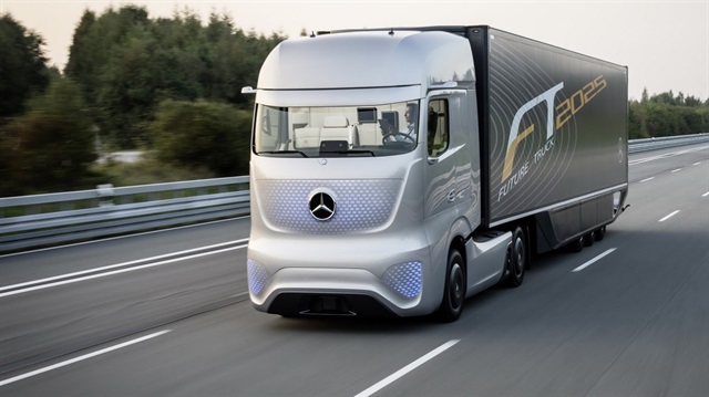 Mercedes'ten elektrikli kamyon müjdesi