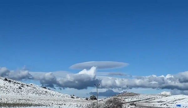 Mercek bulutları böyle görüntülendi