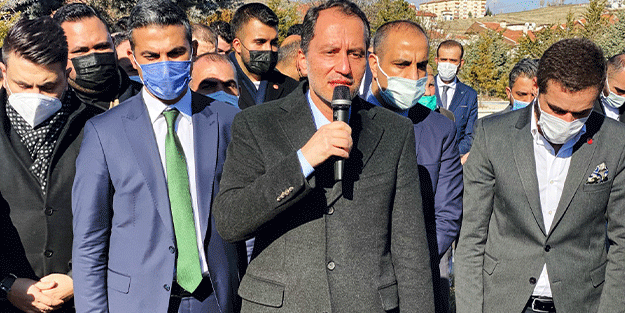 Merhum Erbakan Hoca'nın dava arkadaşı Fehim Adak dualarla anıldı: 'Herkesin tanıması gereken önemli bir devlet adamıydı'
