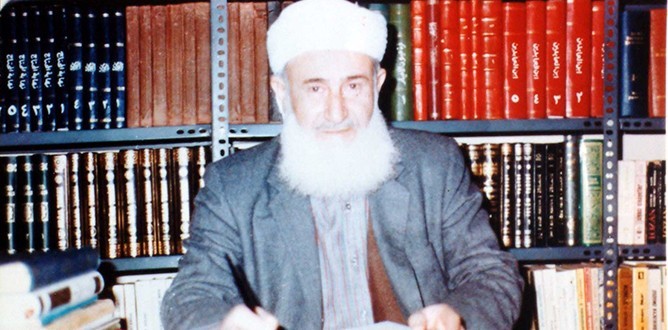 Merhum Mehmet Çağlayan Hocaefendi dualarla yâd ediliyor