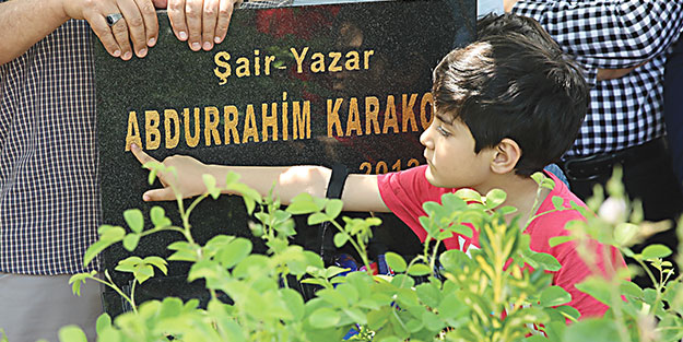 Merhum yazarımız Karakoç hayırla anıldı