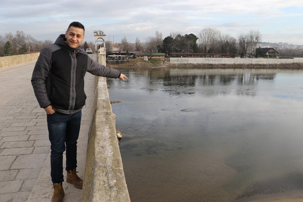 Meriç Nehri’nde şaşırtan manzara 