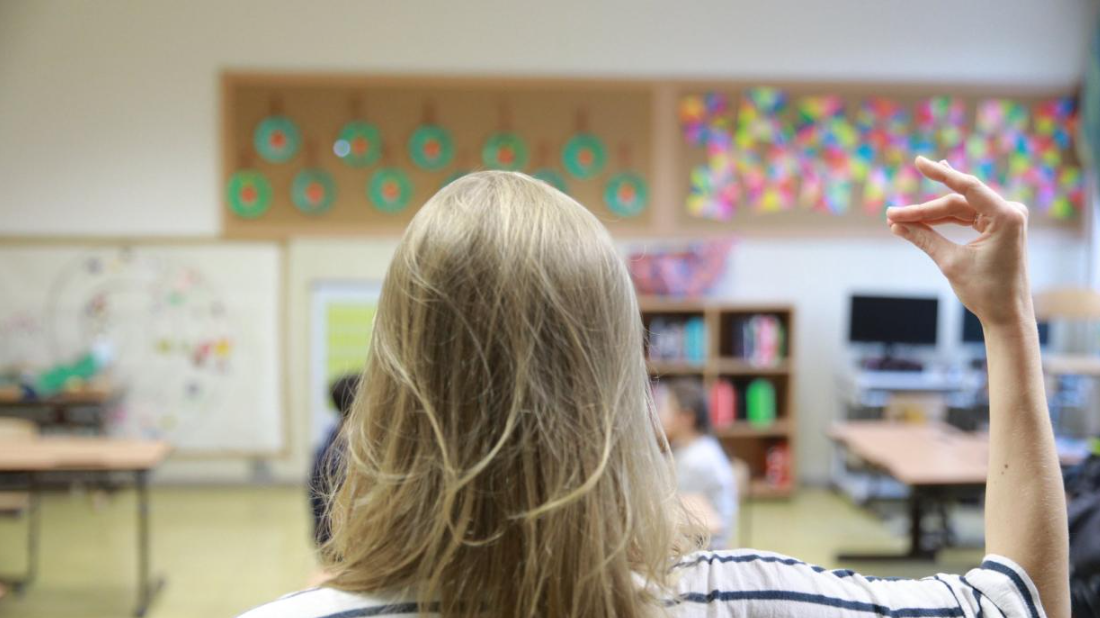 Merih başlattı ayarları bozuldu! O Ülkeden skandal bir karar