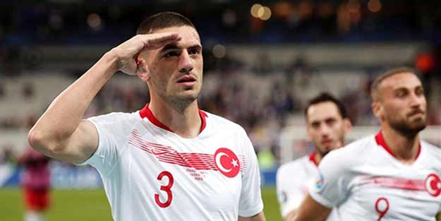 Merih Demiral’den asker selamı açıklaması: Tesislere girdiğimde Ronaldo beni gördü...